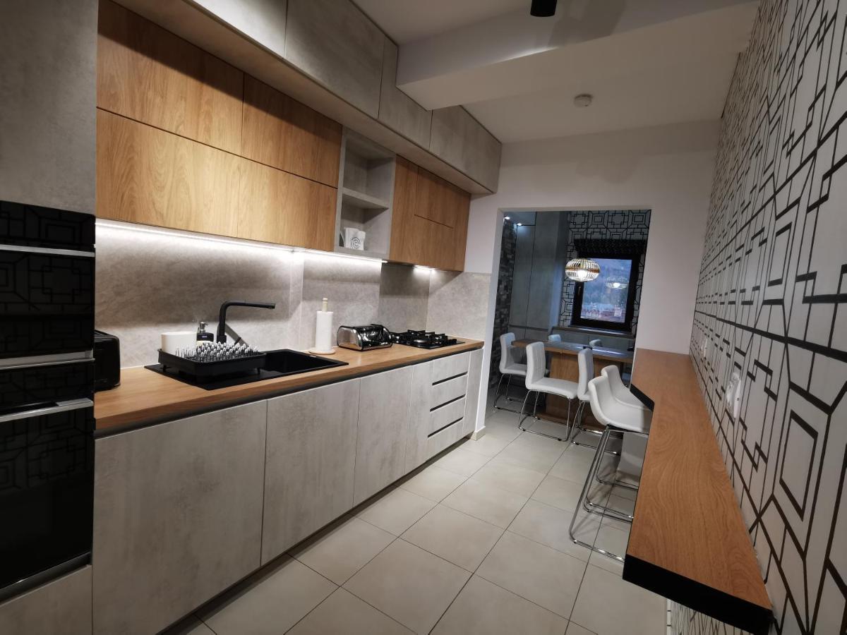גורה הומורולווי Rose Residence מראה חיצוני תמונה