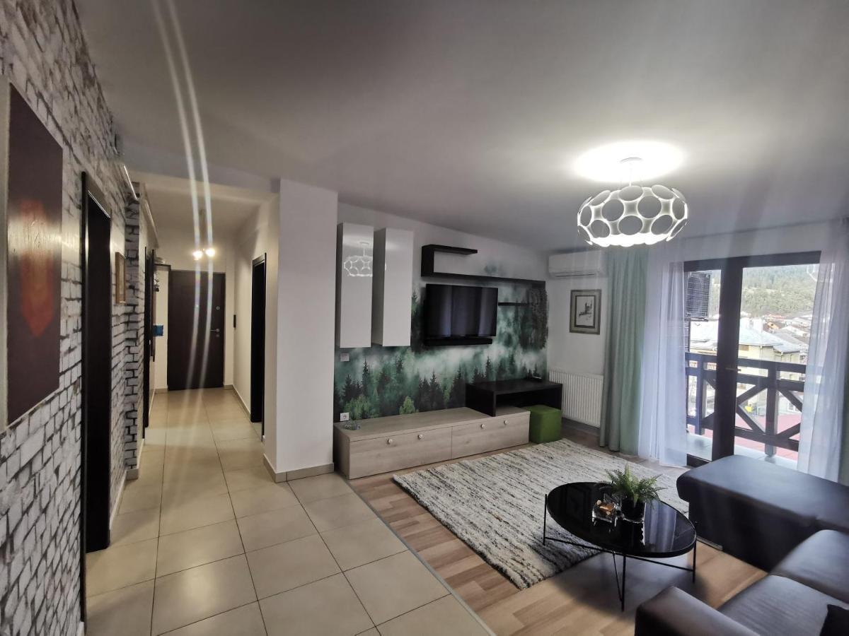 גורה הומורולווי Rose Residence מראה חיצוני תמונה